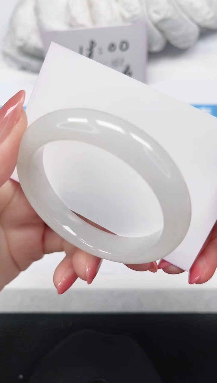 未镶嵌手镯石英岩玉244-51/52