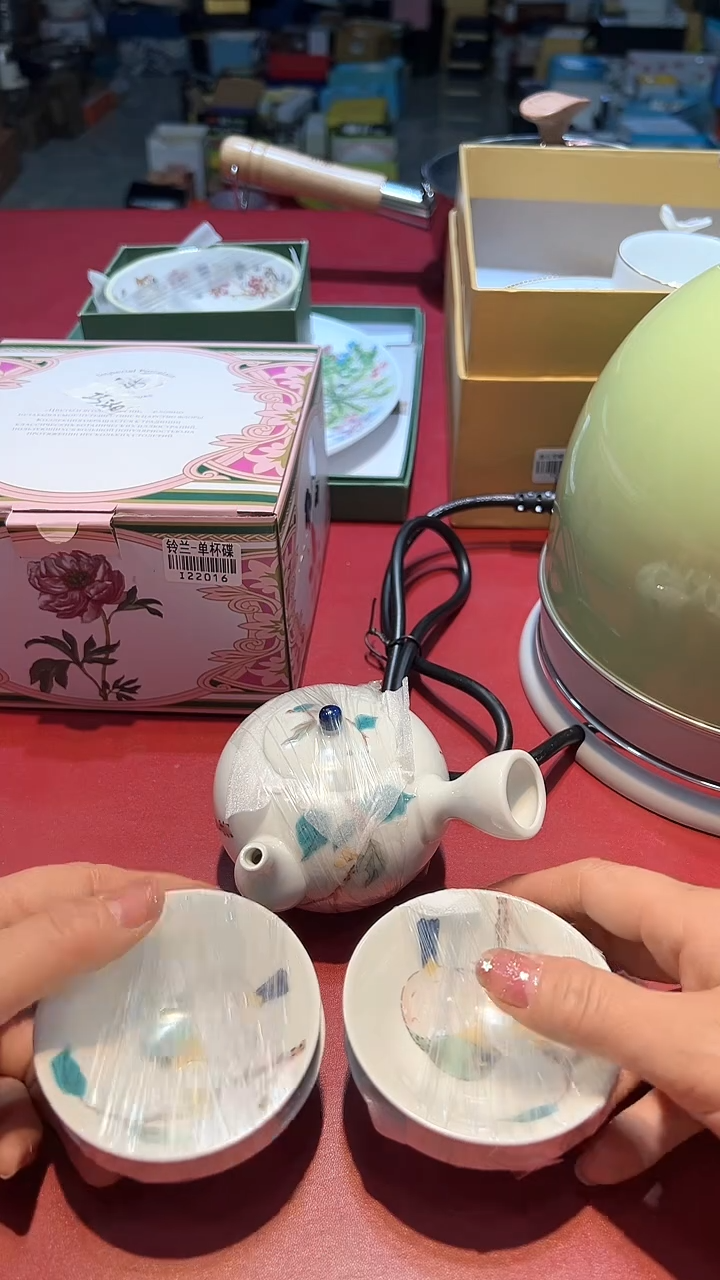 【闪购商品】瓷片锅碗瓢盆一件不剩