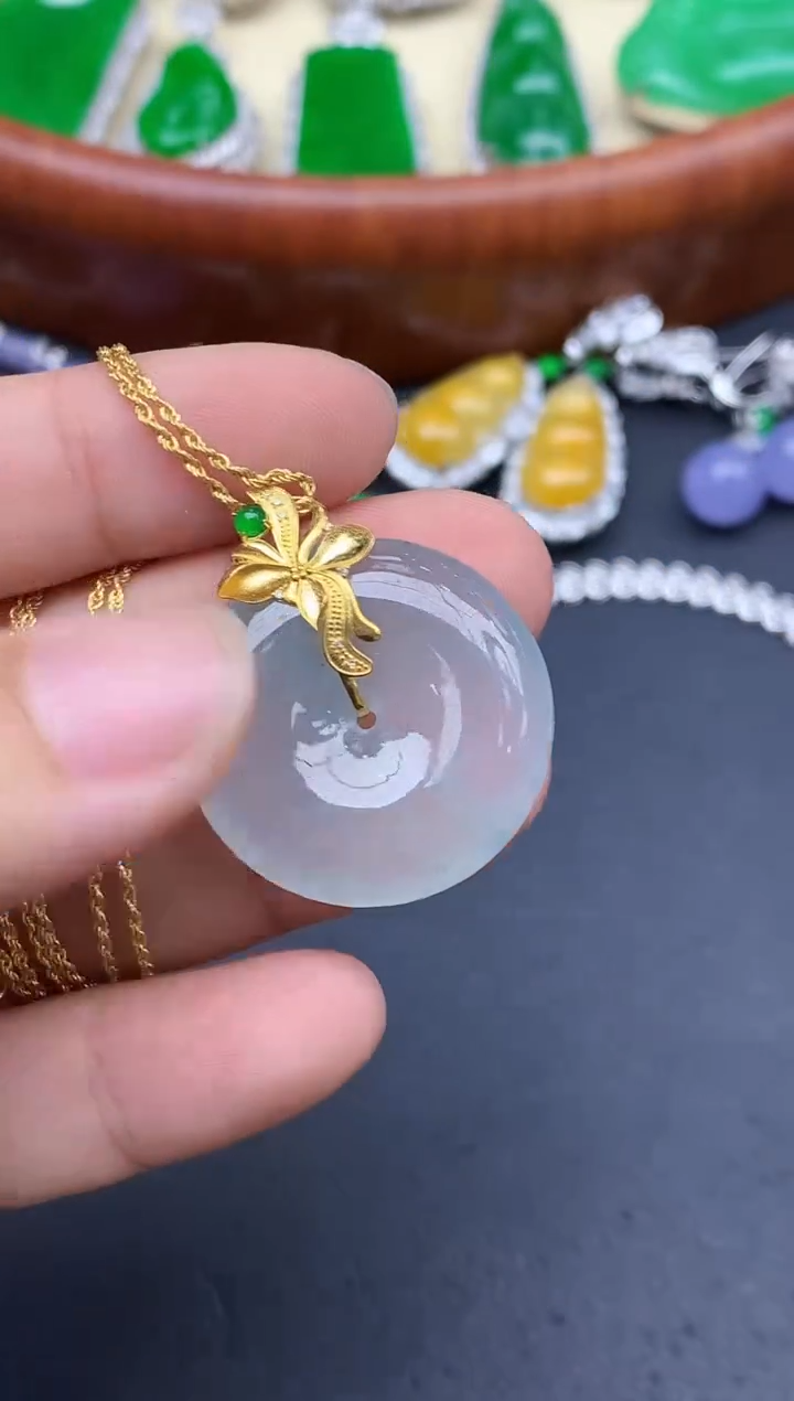 颈饰18K金镶嵌翡翠416-中国好珍宝