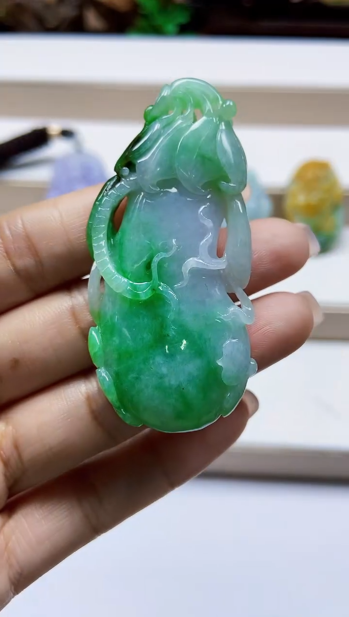 颈饰未镶嵌翡翠翡翠A货