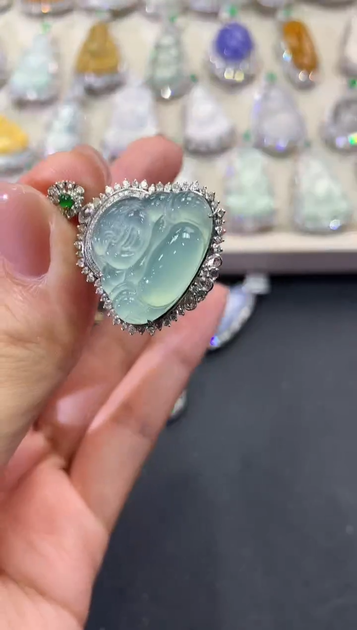 【闪购商品】翡翠吊坠(不含链)18K金镶嵌w93          