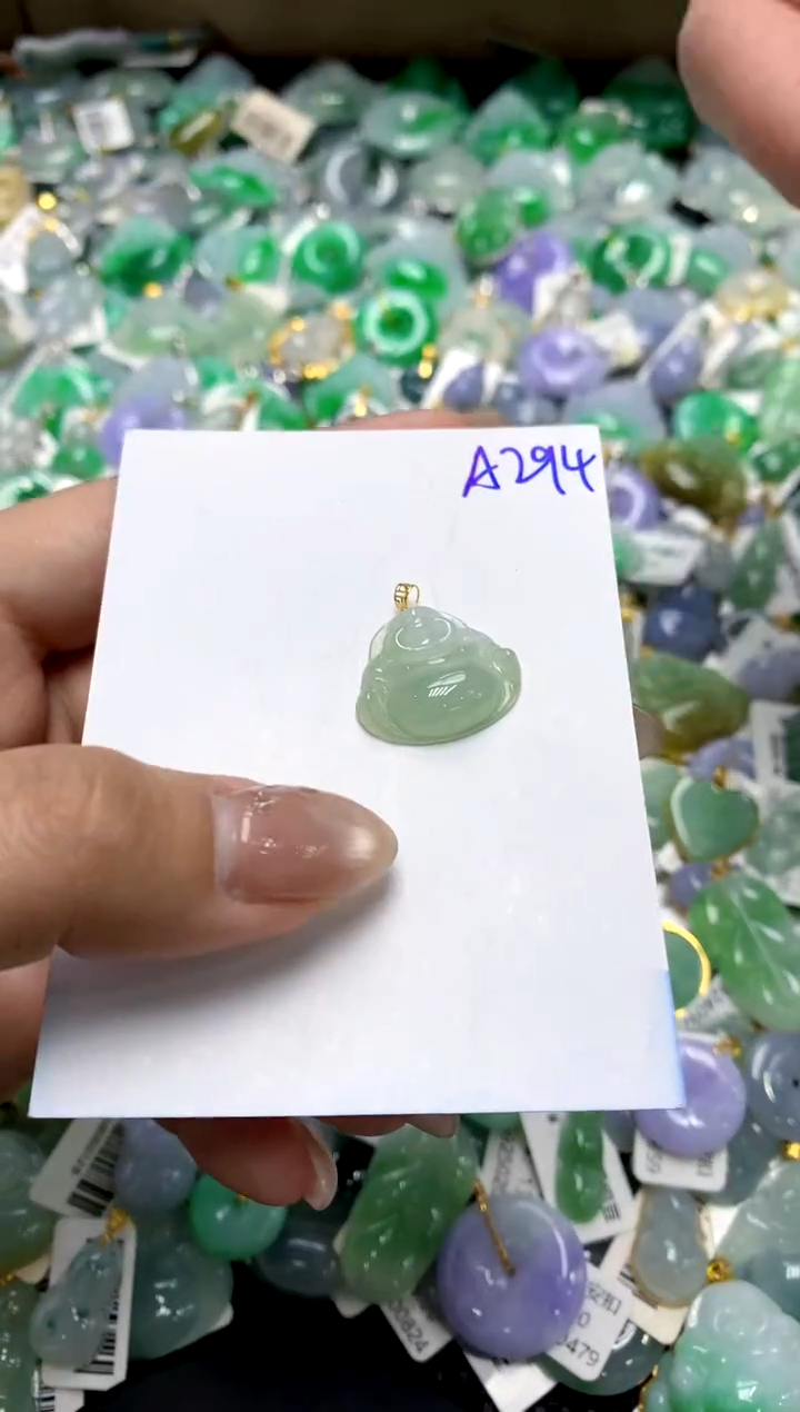 【闪购商品】翡翠颈饰18K金镶嵌1111111111111111