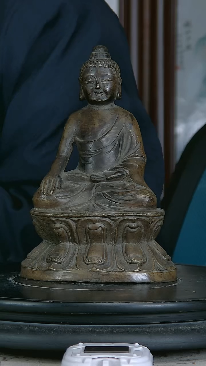 陶小*?精铜打造精美铜像