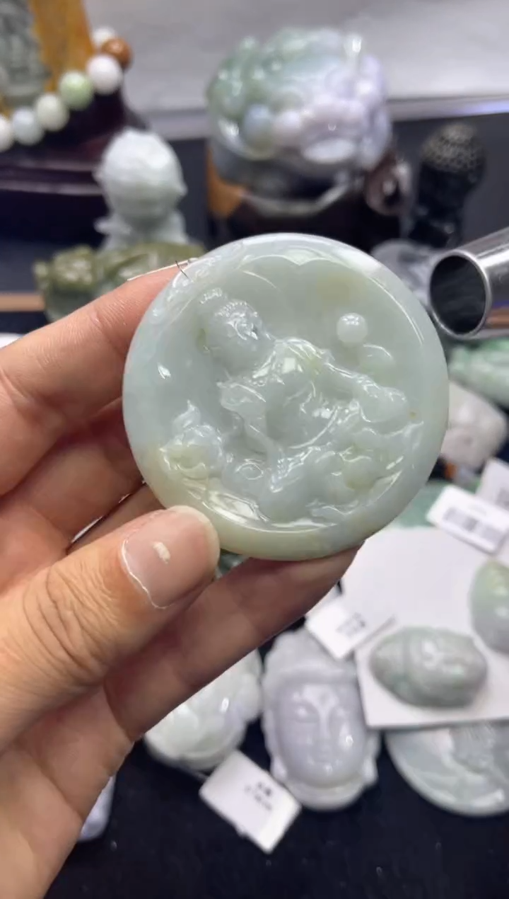 【闪购商品】翡翠颈饰未镶嵌00000132