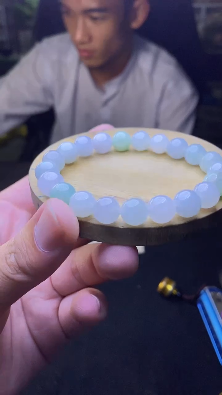 定制翡翠未镶嵌天然缅甸A货翡翠，多样性发货，拍一发一