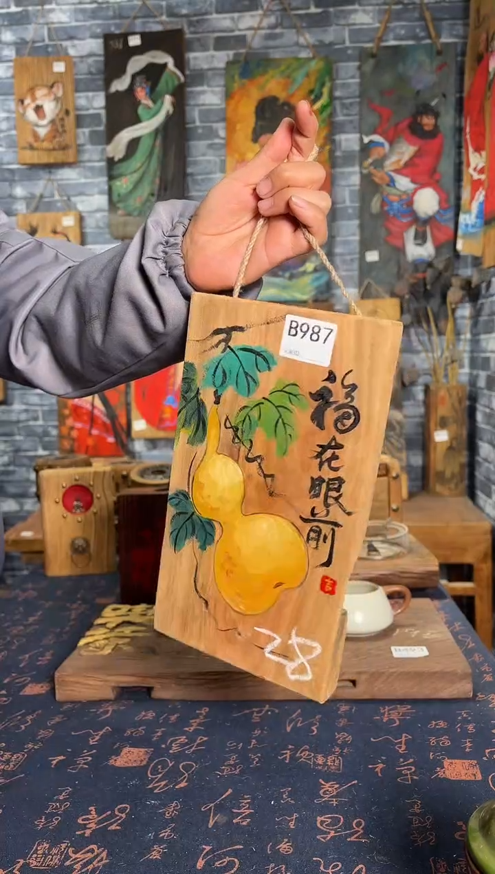 风化老门板丙烯画