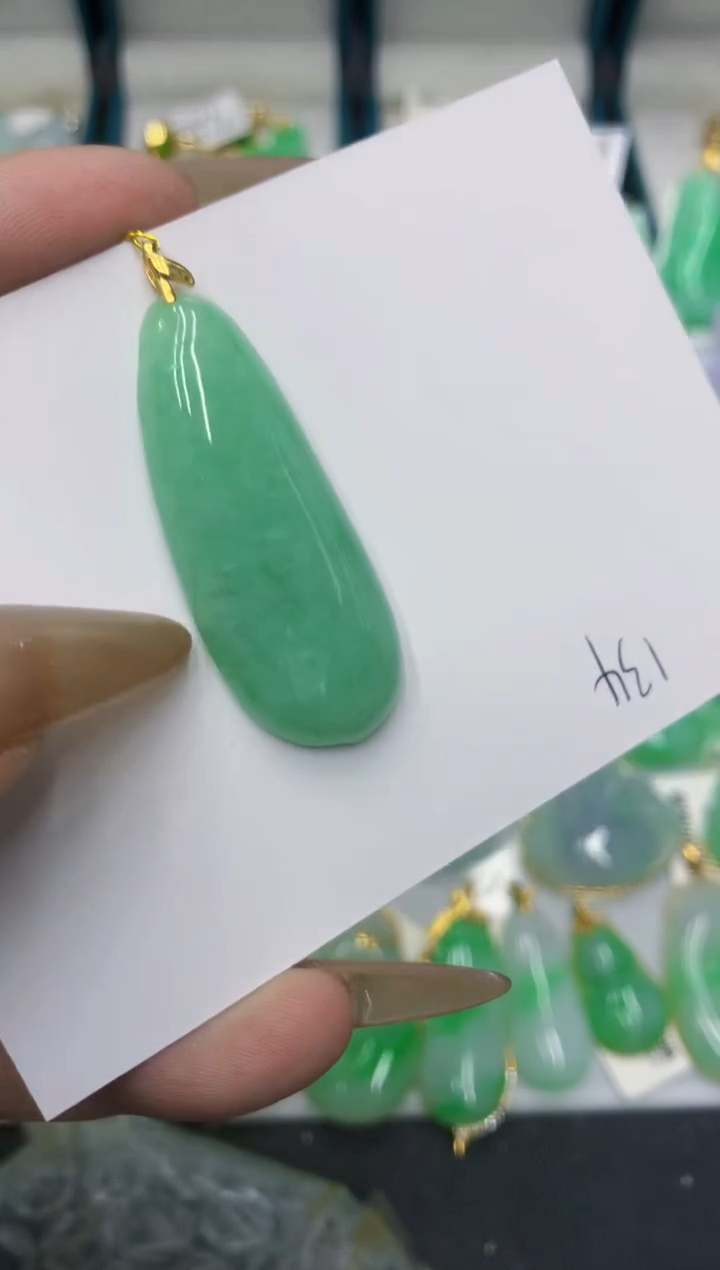 颈饰未镶嵌翡翠111111