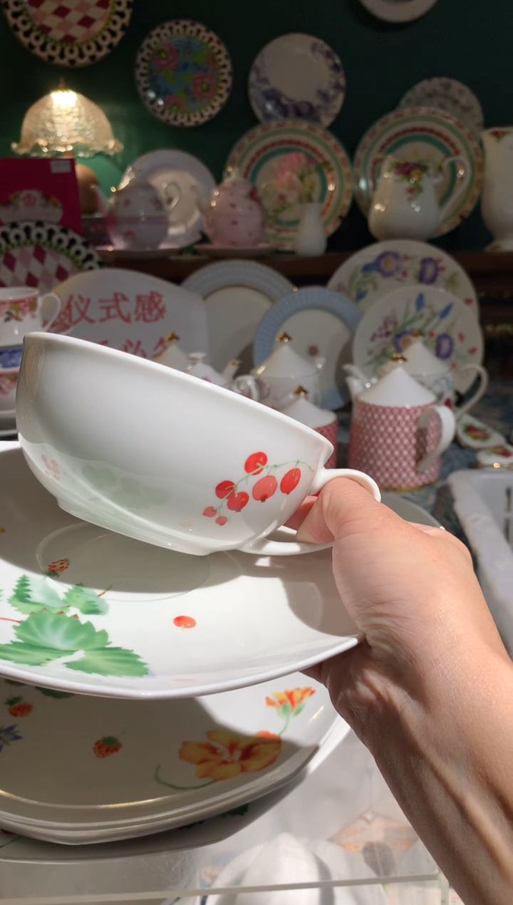 瓷片?***～CC014陶瓷没有完美无瑕2套杯碟