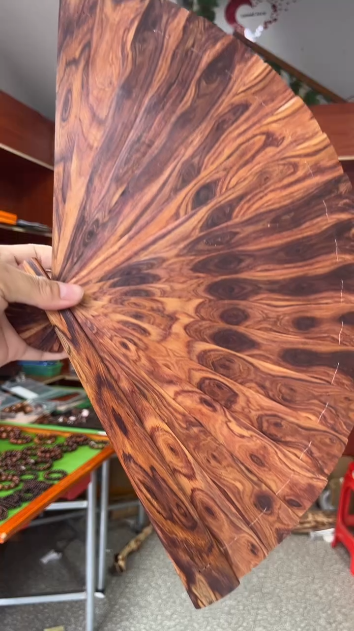 黄花梨/降香黄檀海南黄花梨手持扇（718）