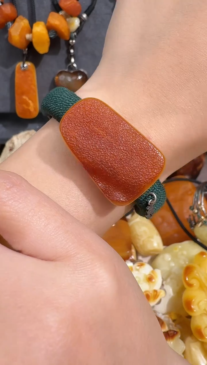 裸石琥珀未镶嵌琥珀