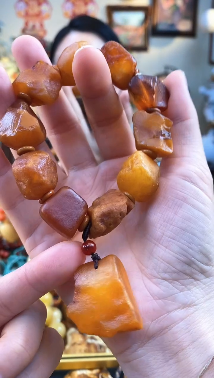 【闪购商品】琥珀手串未镶嵌手串