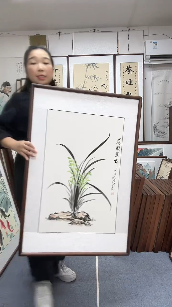 国画富****?尺寸63*93实木画框京东包邮手绘