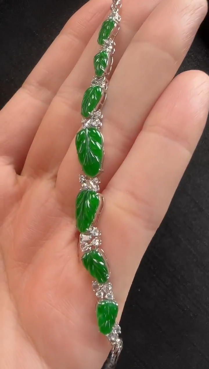 18K金镶嵌手链翡翠424叶子一条