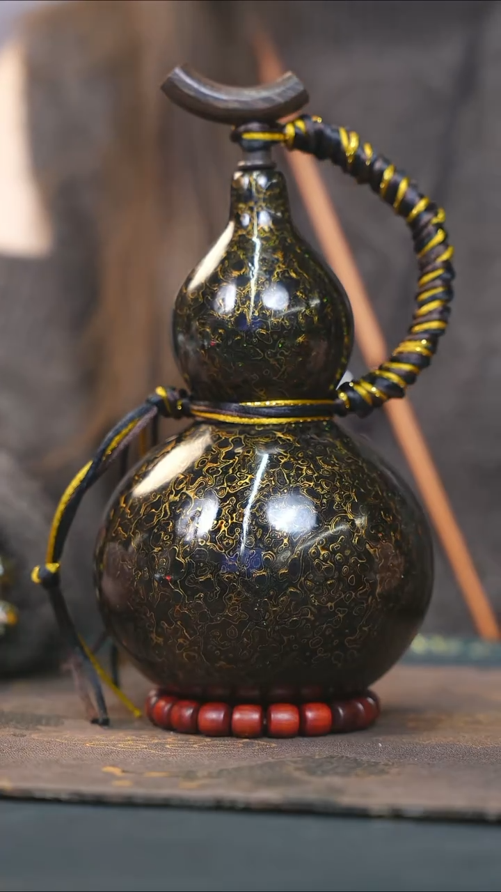 【闪购商品】WS159漆艺酒葫芦不包手串及旋转底座