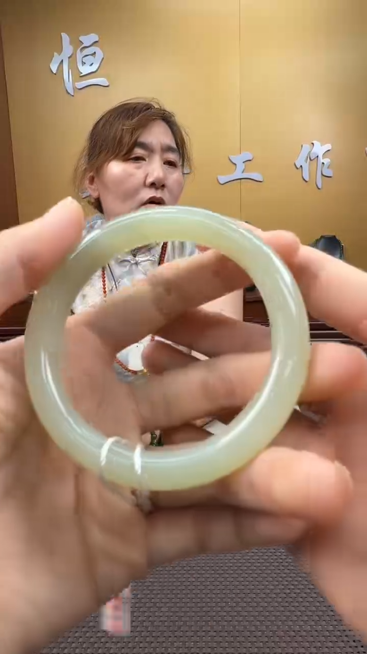 和田玉未镶嵌颈饰手镯58