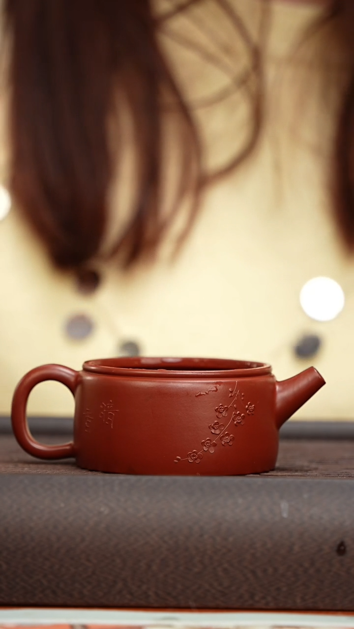 【闪购商品】紫砂茶壶朱泥梅花堆绘汉瓦150cc