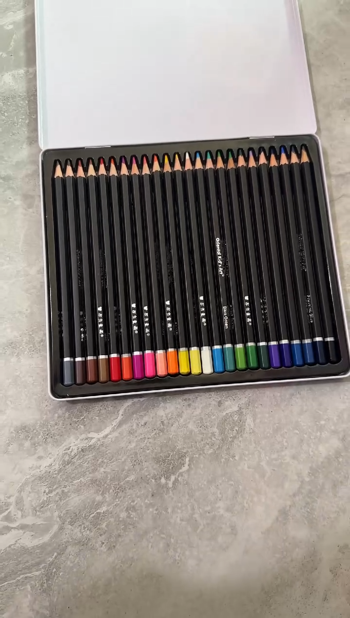  外单 - 24色铁盒彩铅