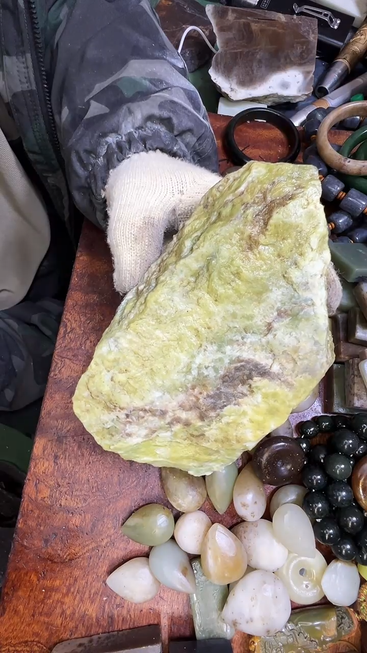 未镶嵌和田玉珠宝半成品亚*情1