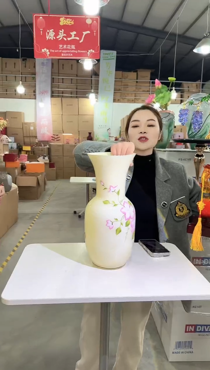 【闪购商品】藤yoyo-花器-m早83