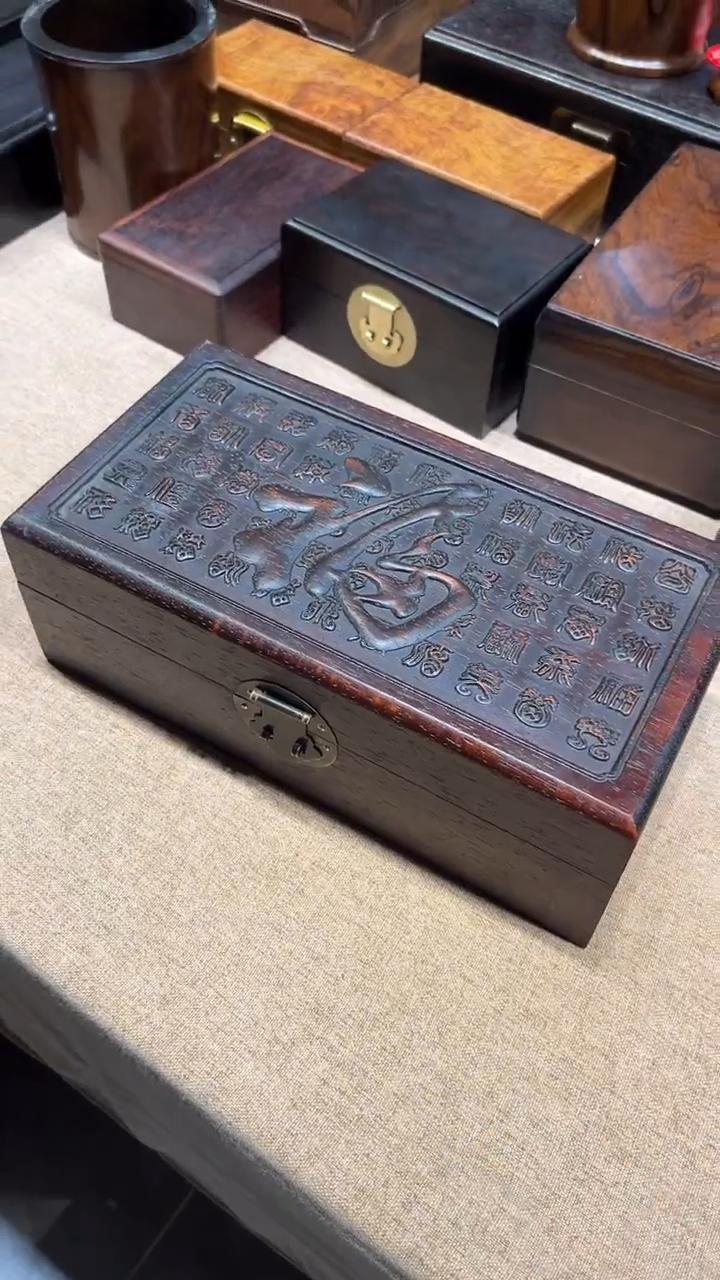 木百福雕刻首饰盒