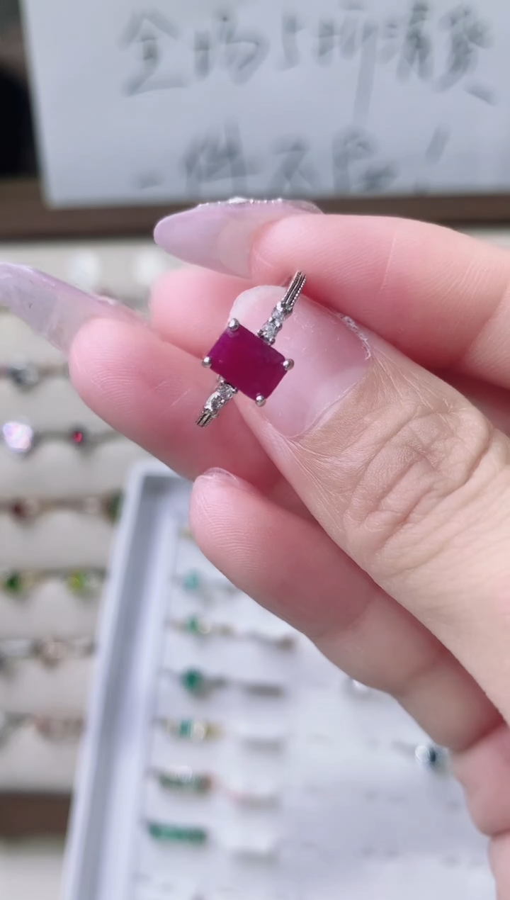 【闪购商品】红宝石戒指银S925镶嵌109-2