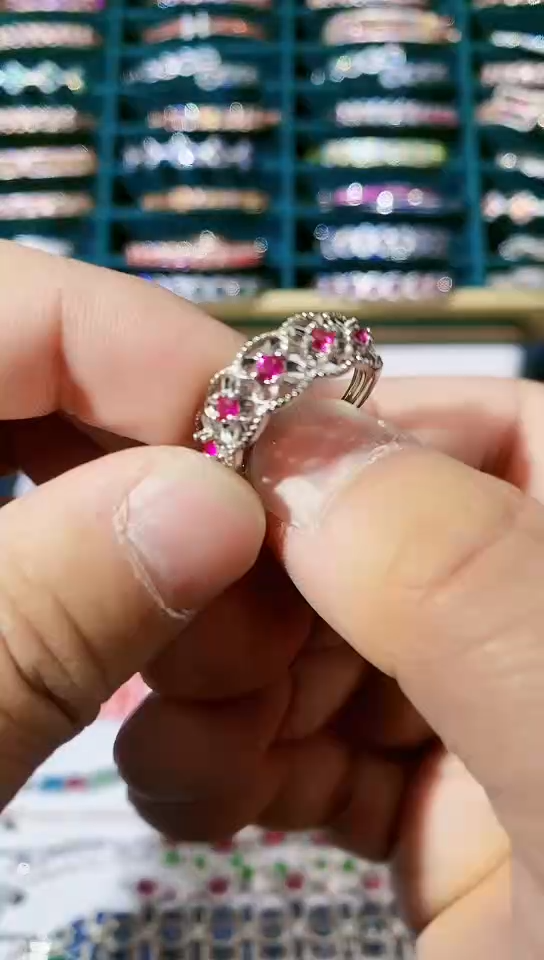 【闪购商品】红宝石戒指未镶嵌红宝石