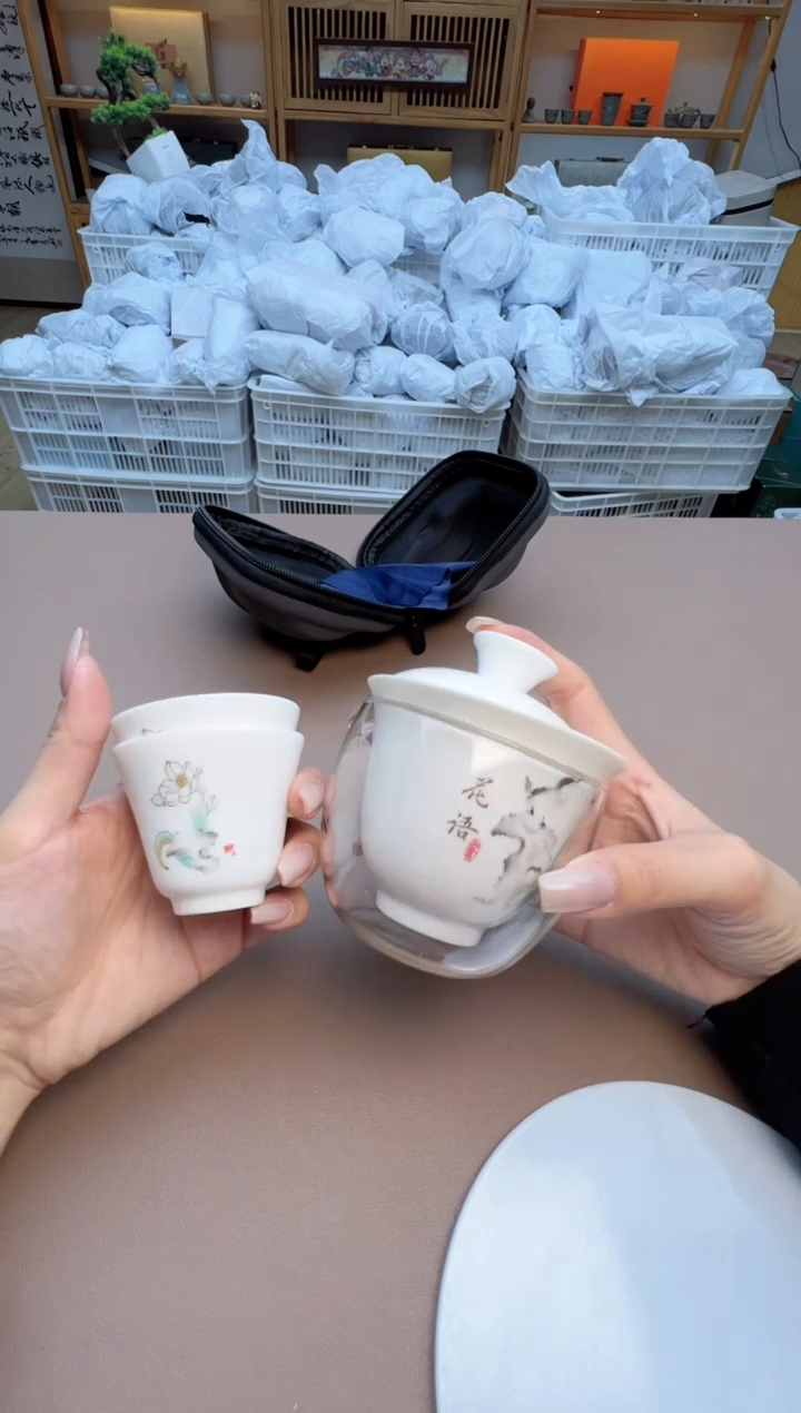 【闪购商品】摆件瓷制品S1111111111111