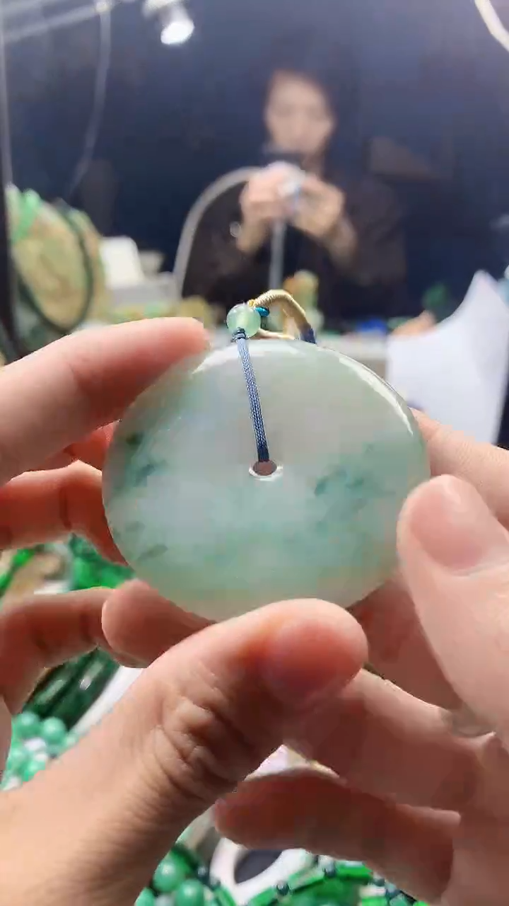 颈饰未镶嵌翡翠天然缅甸a货翡翠