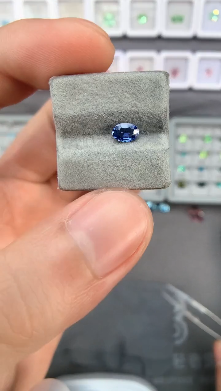 【闪购商品】定制蓝宝石裸石未镶嵌0.53ct