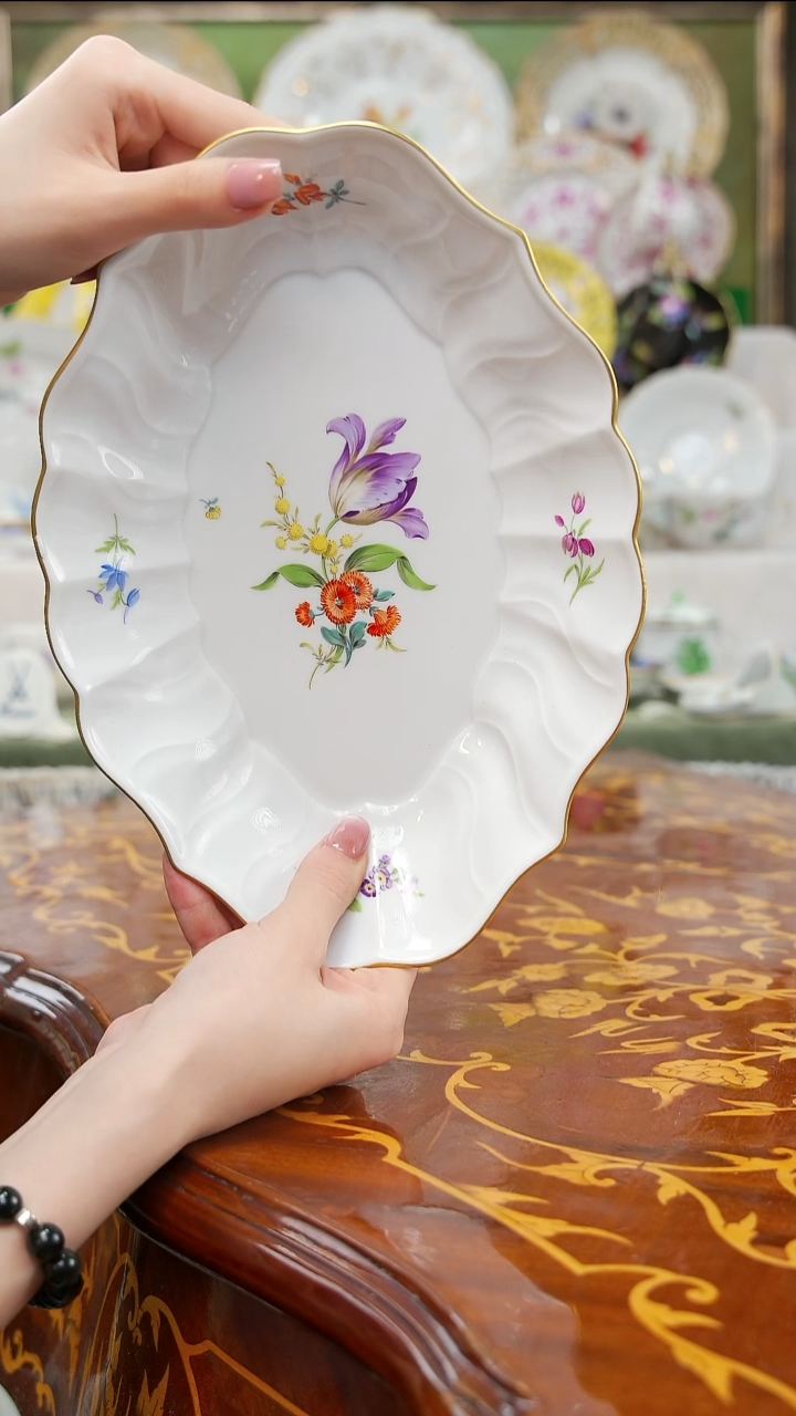 瓷中古瓷器如图所示142