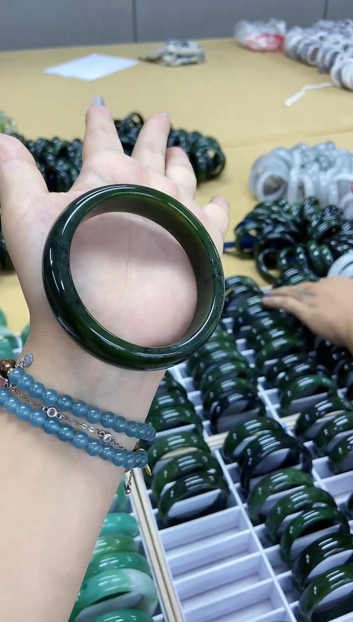 和田玉手镯未镶嵌碧玉宽板多样性拍一发一58