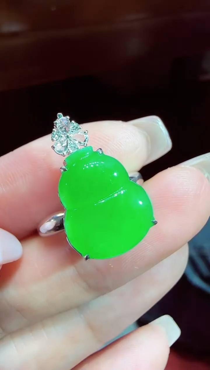 【闪购商品】翡翠戒指18K金镶嵌葫芦两用