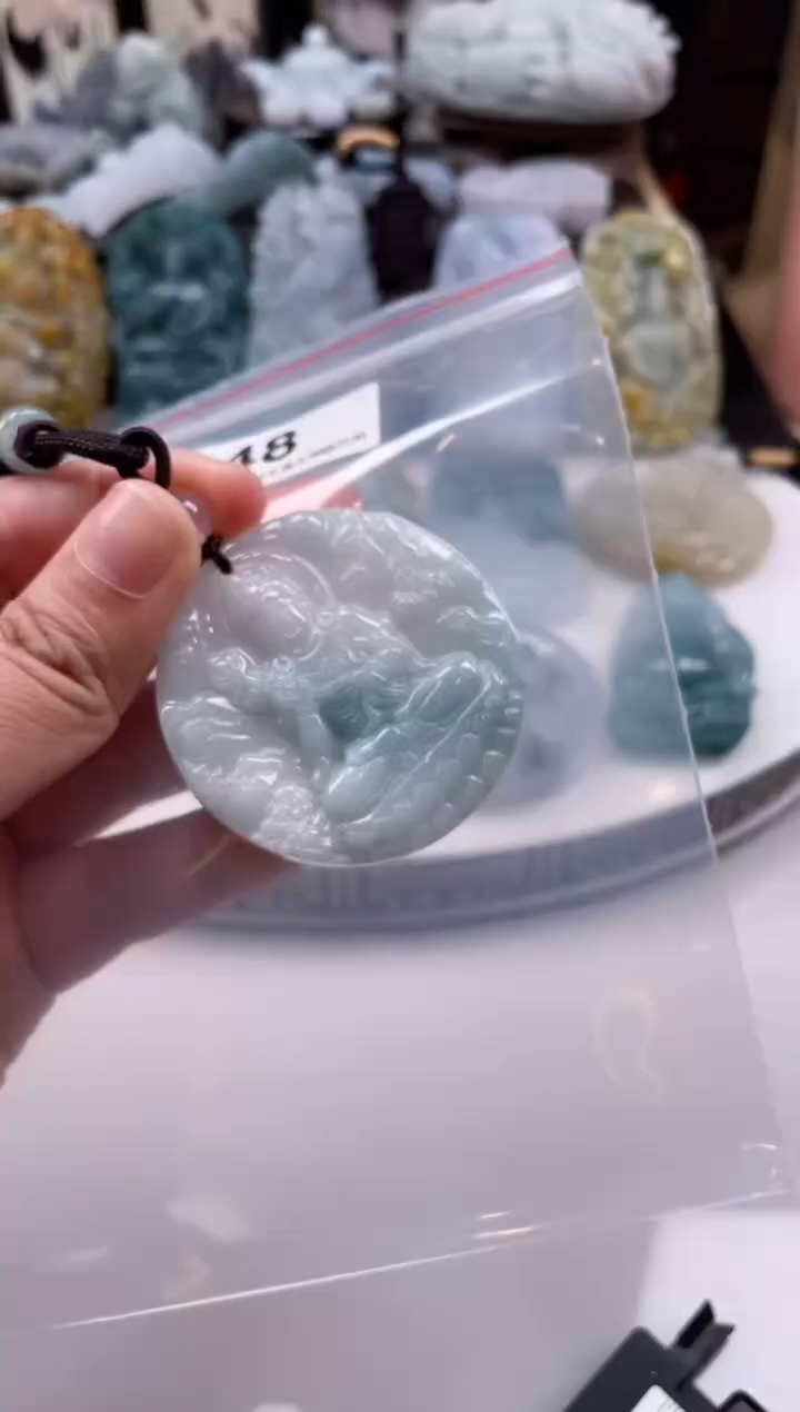 【闪购商品】翡翠颈饰未镶嵌天然缅甸A货翡翠48