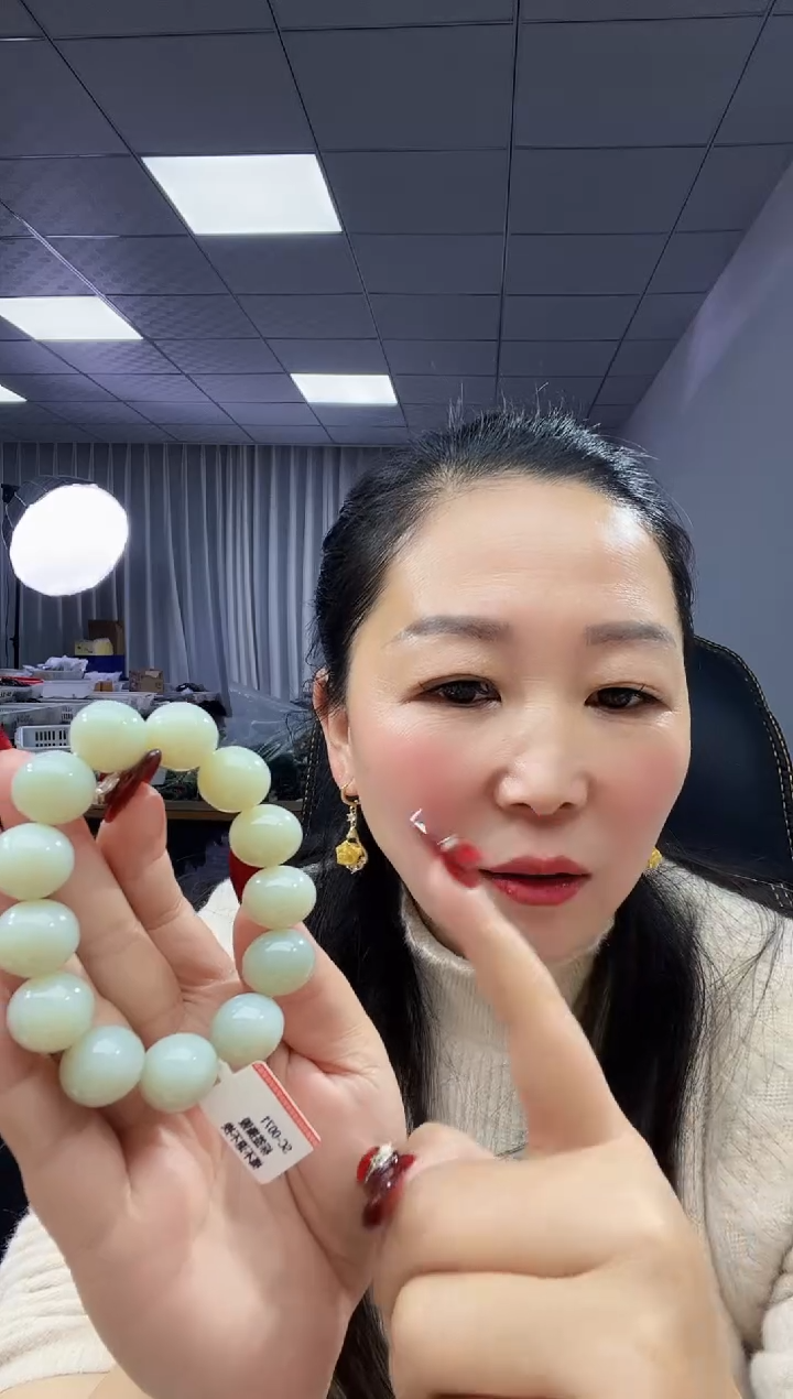 未镶嵌手串和田玉天然和田玉新疆且末宝石蓝货头16