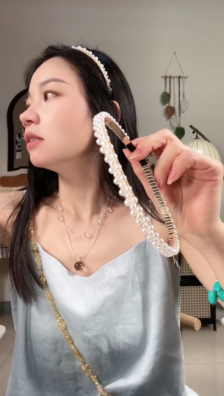 未镶嵌颈饰水晶Q823QQQQQ`