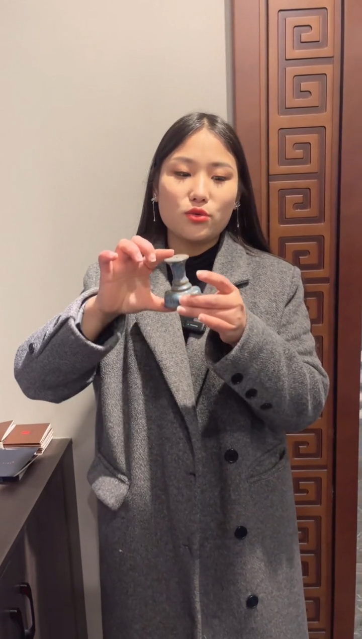 【闪购商品】瓷片钧尚源孔雀蓝莲花底座盖置