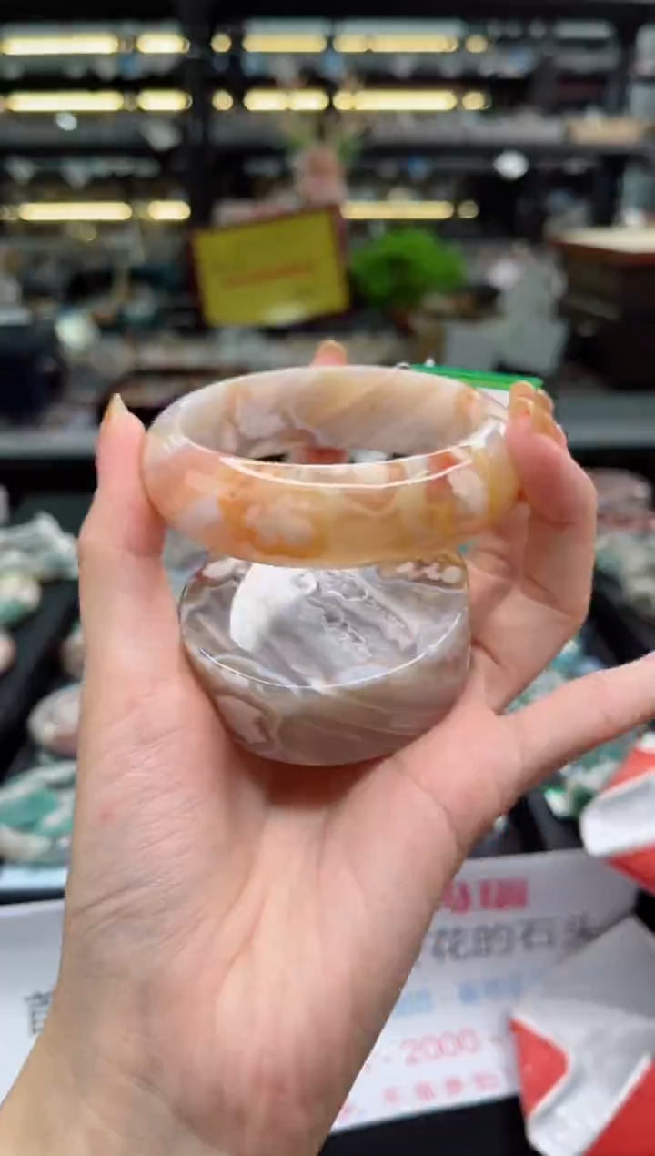 【闪购商品】石英质玉手镯未镶嵌58圈口（赠品镯心）3794874