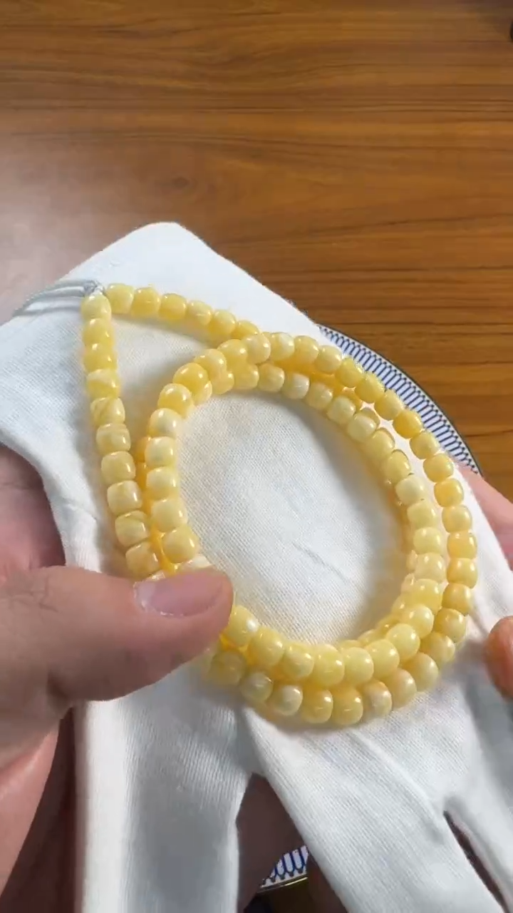 【闪购商品】蜜蜡手链未镶嵌2446/7mm红