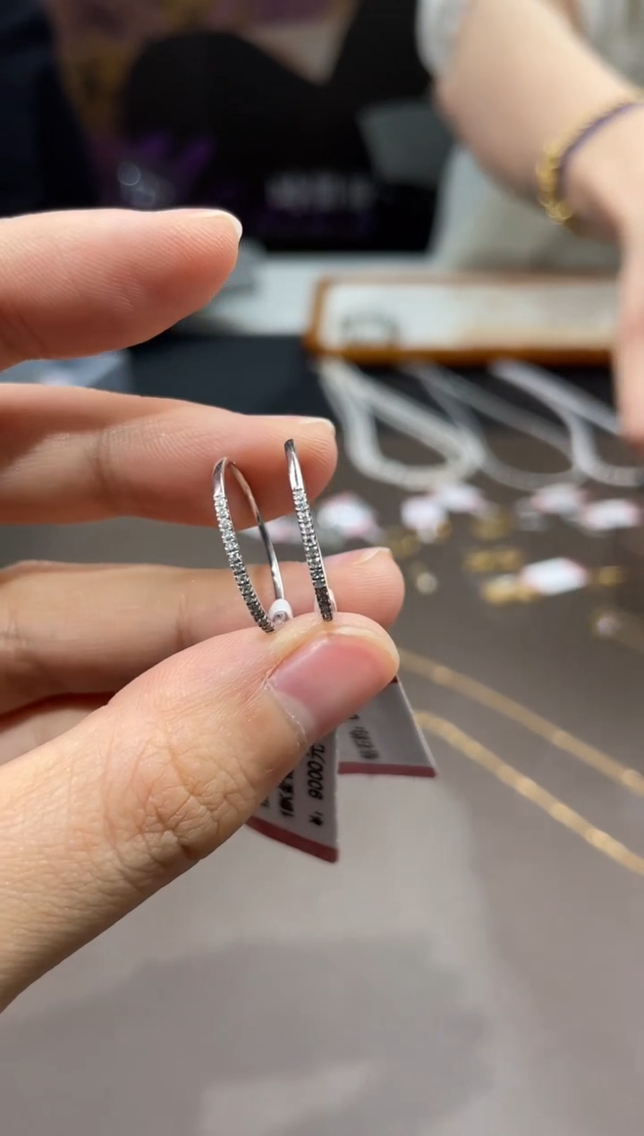 【闪购商品】钻石戒指18K金镶嵌TA0224-1186-611