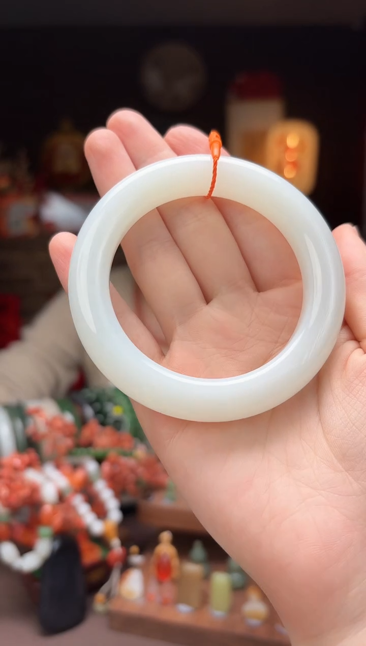 【闪购商品】和田玉W1手镯58未镶嵌-