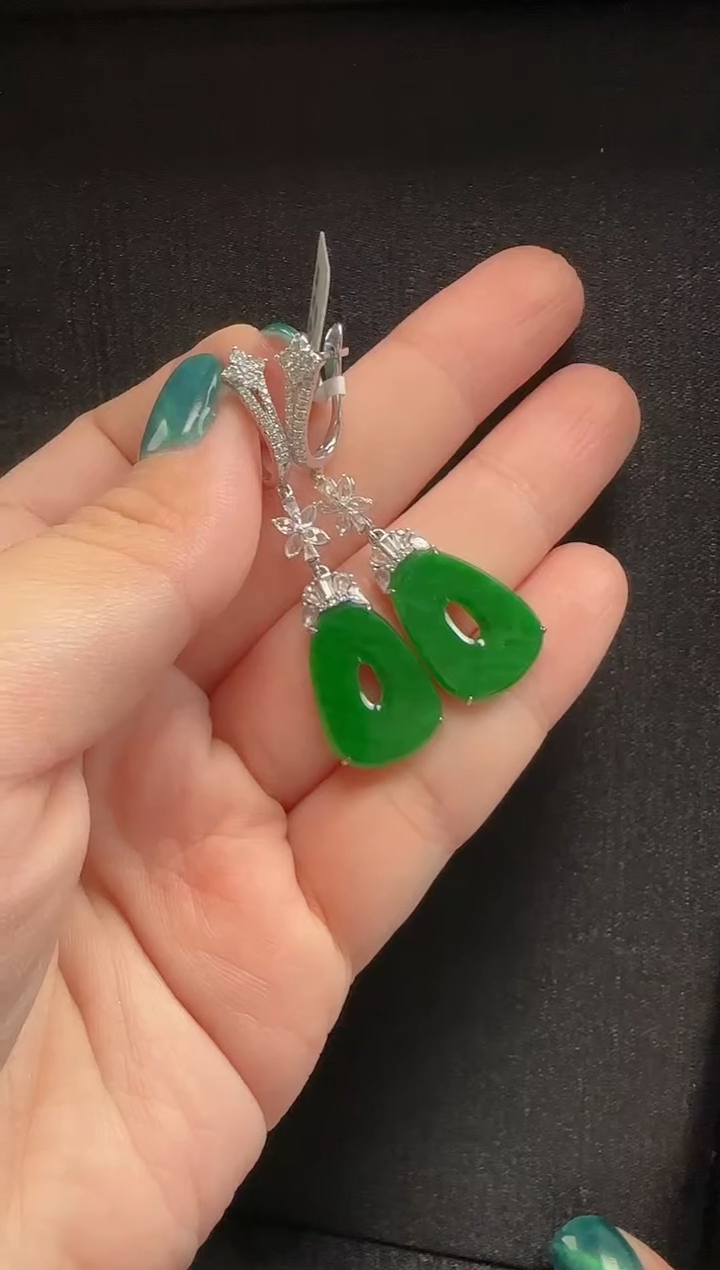 【闪购商品】翡翠耳饰18K金镶嵌55福贝