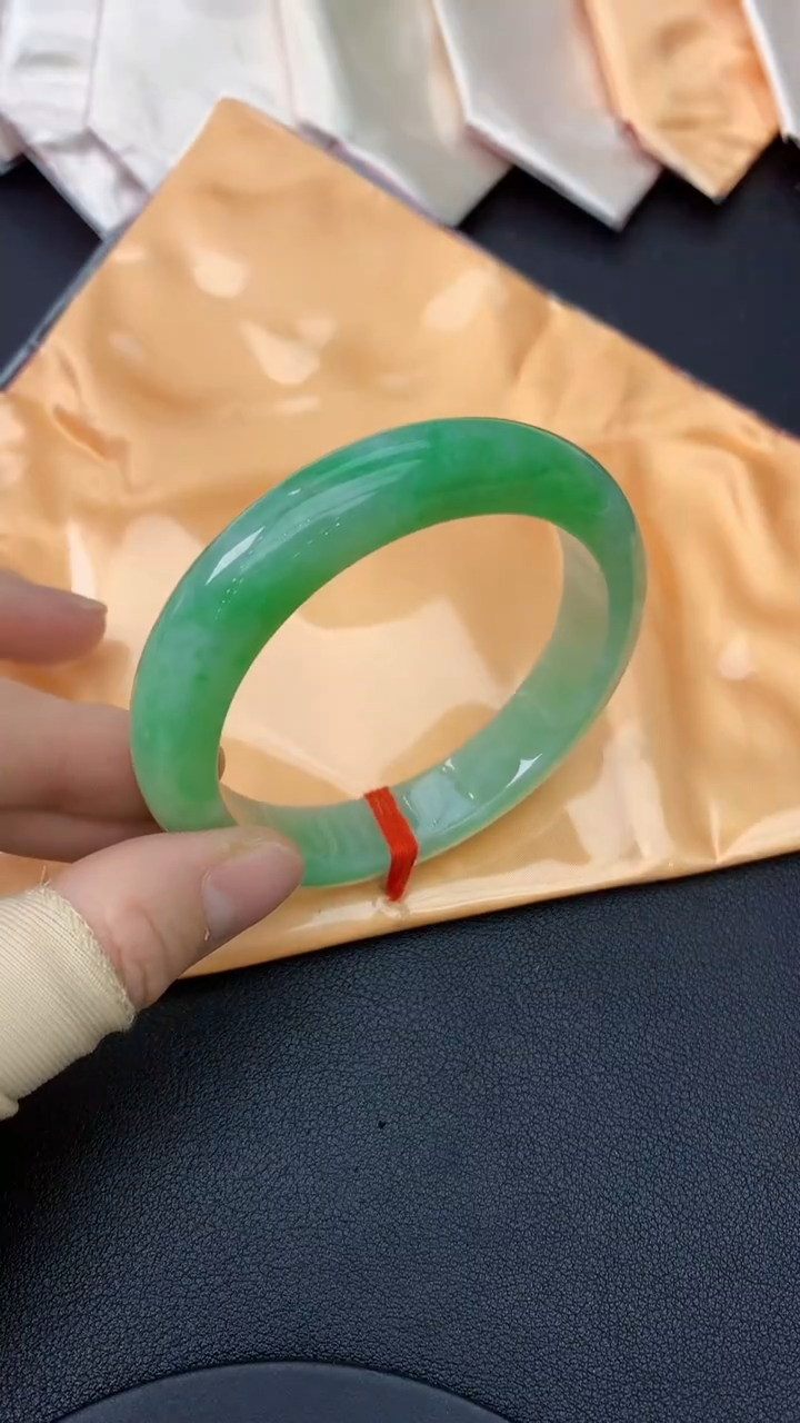 未镶嵌手镯翡翠0701980546