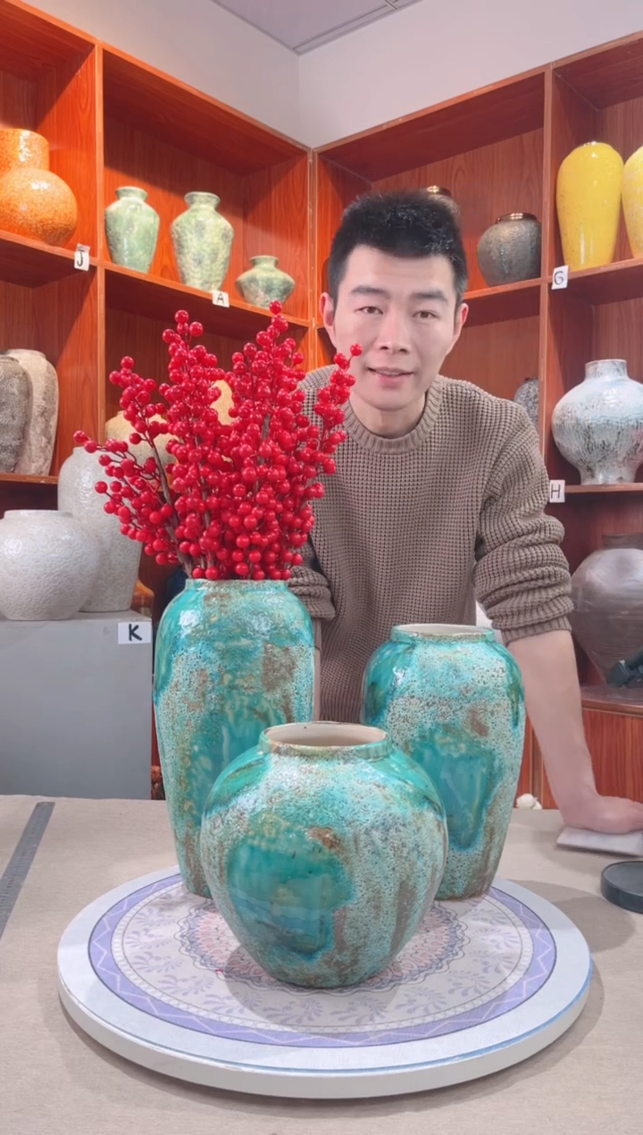 【闪购商品】瓶  陶瓷花瓶 无花 草原绿三件套