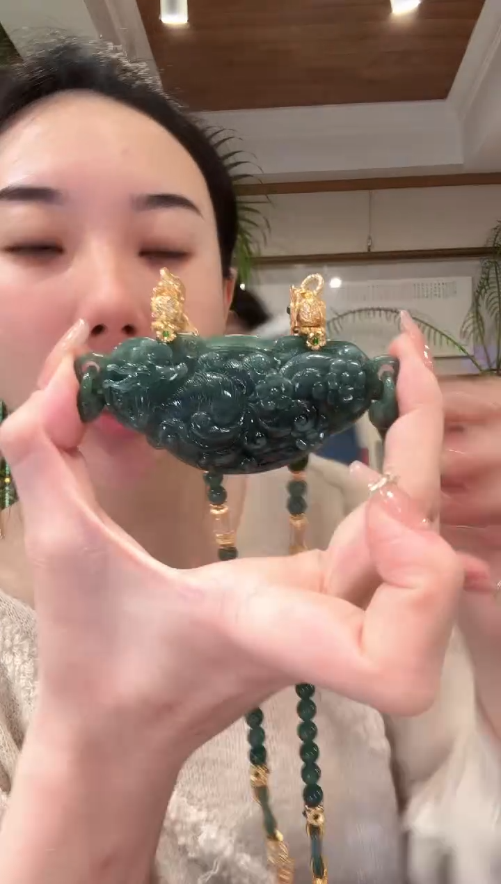 【闪购商品】翡翠颈饰未镶嵌国风