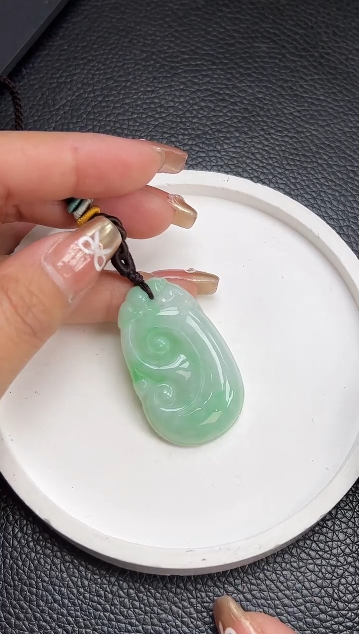 【闪购商品】翡翠颈饰未镶嵌K733-795 如意