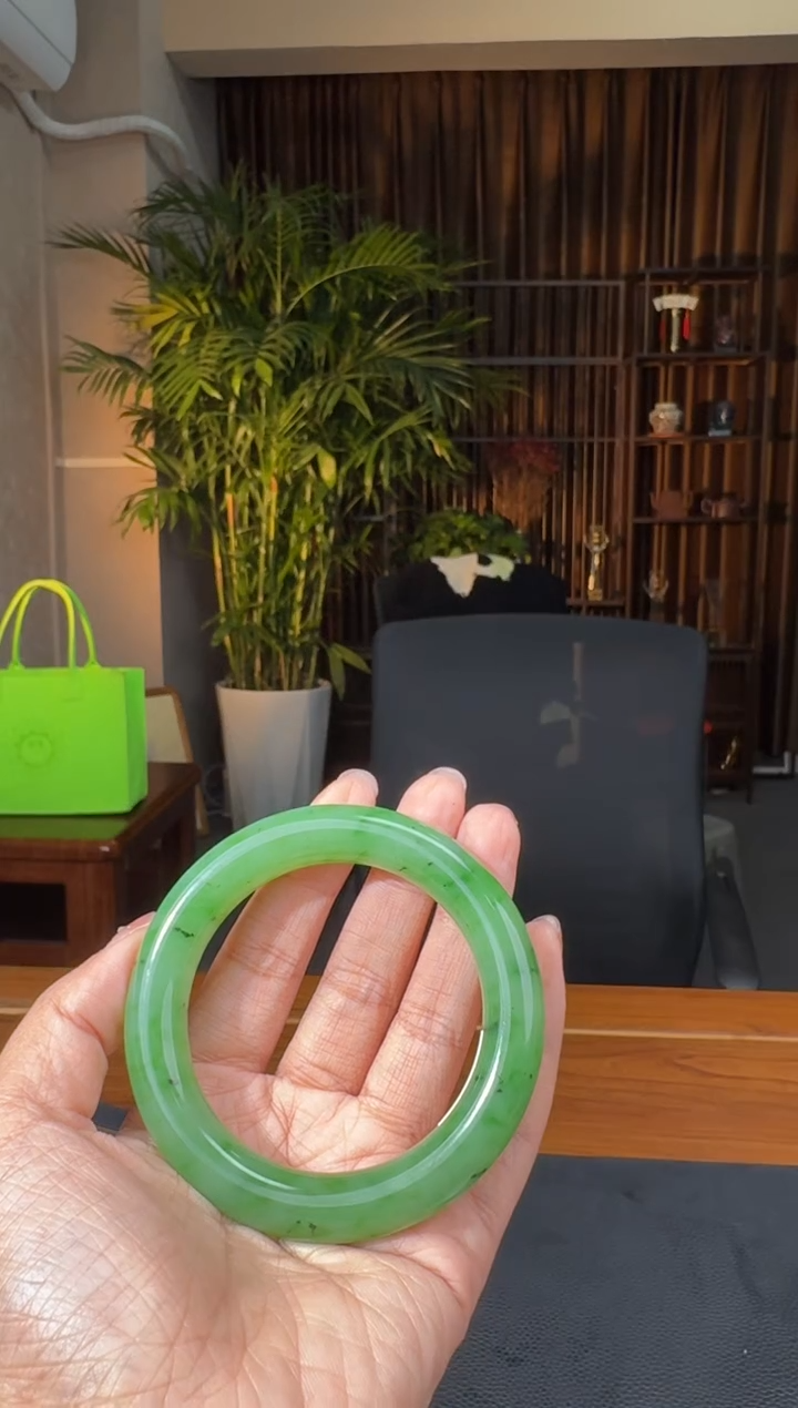 【闪购商品】和田玉146未镶嵌2.12巴哥54-60