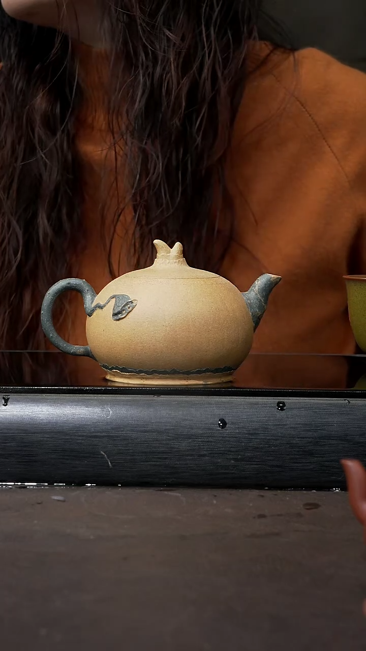 【闪购商品】紫砂茶壶黄金段 莲藕 270cc 058