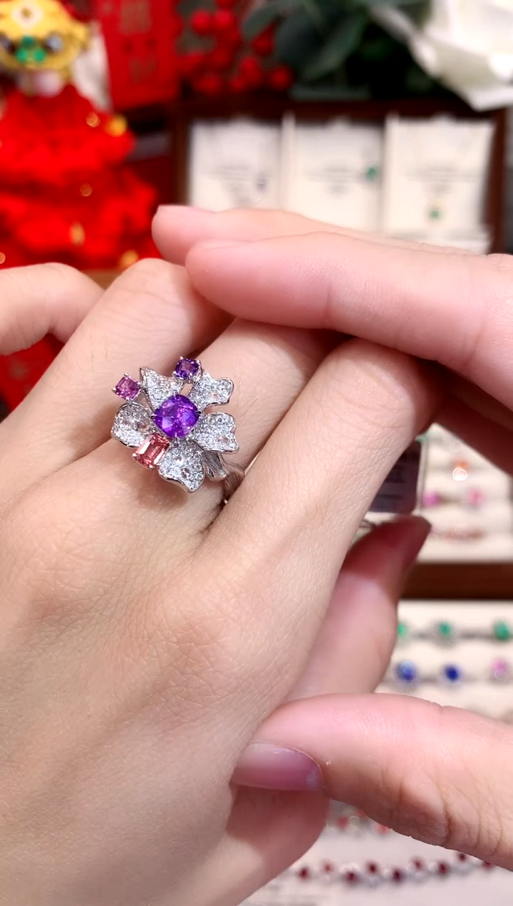 【闪购商品】彩色蓝宝石戒指18K金镶嵌1.21ct/天然宝石/七天无理由