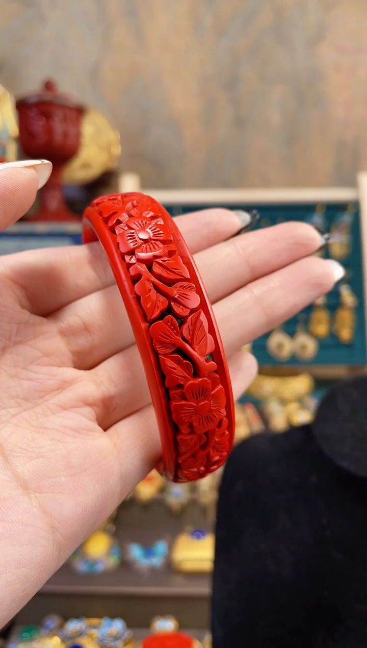 【闪购商品】非遗雕漆镯子花卉57-61