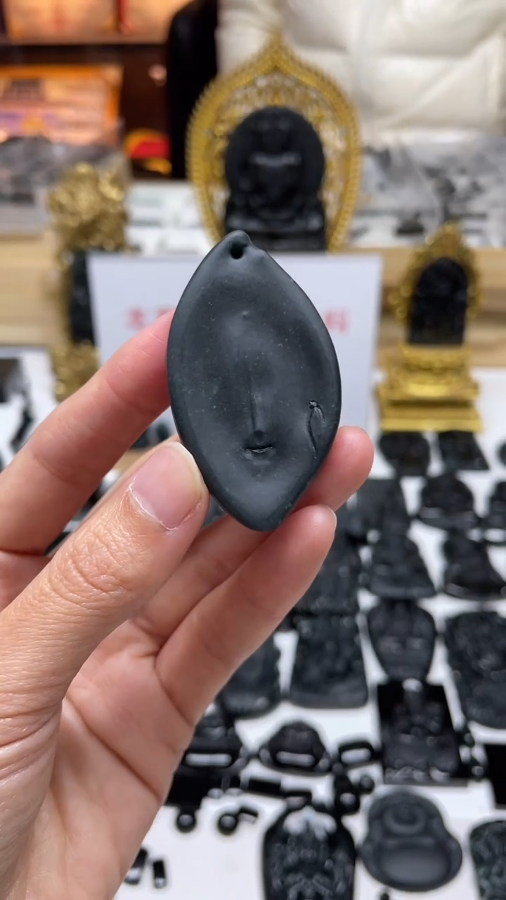 【闪购商品】定制翡翠未镶嵌|毛货其它+0